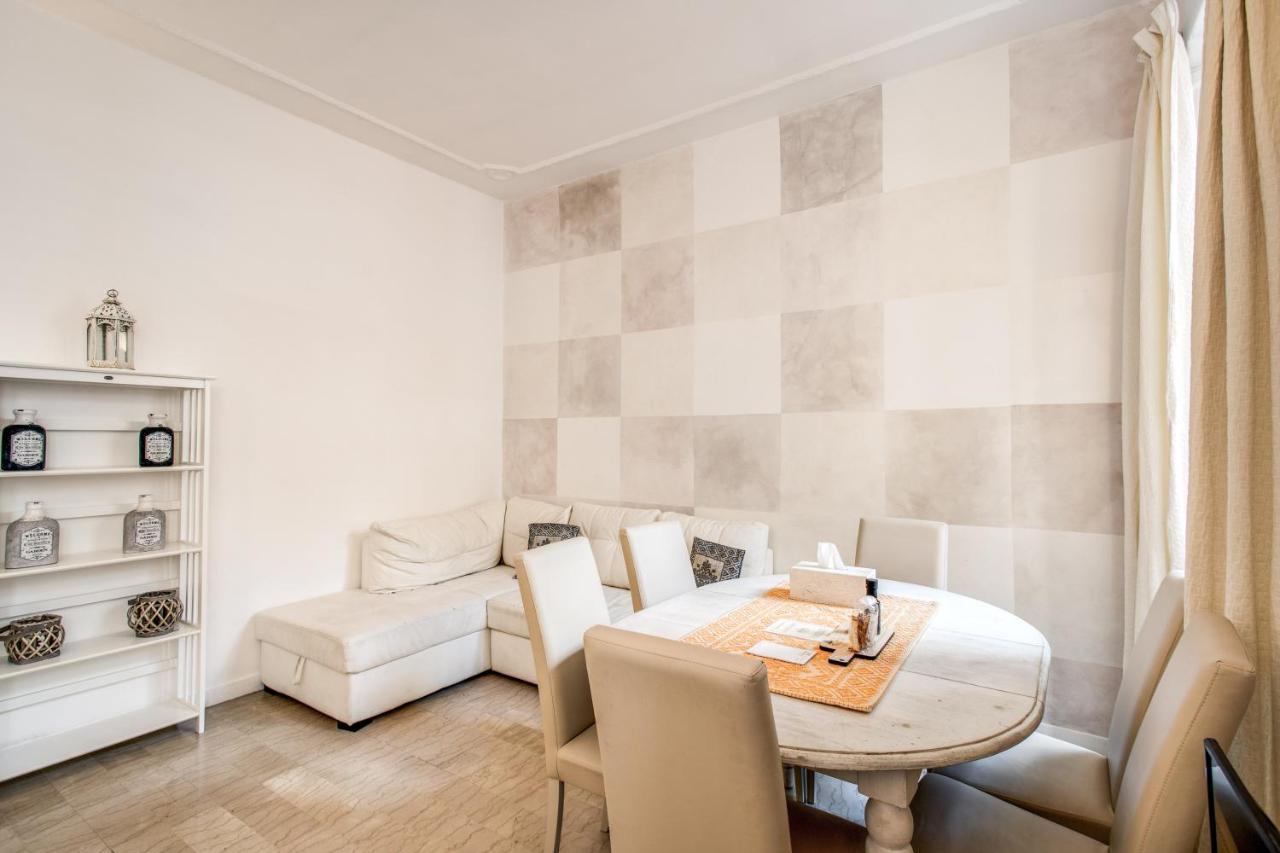 Colonna Suite - Rome Via Del Corso Big Apartment מראה חיצוני תמונה